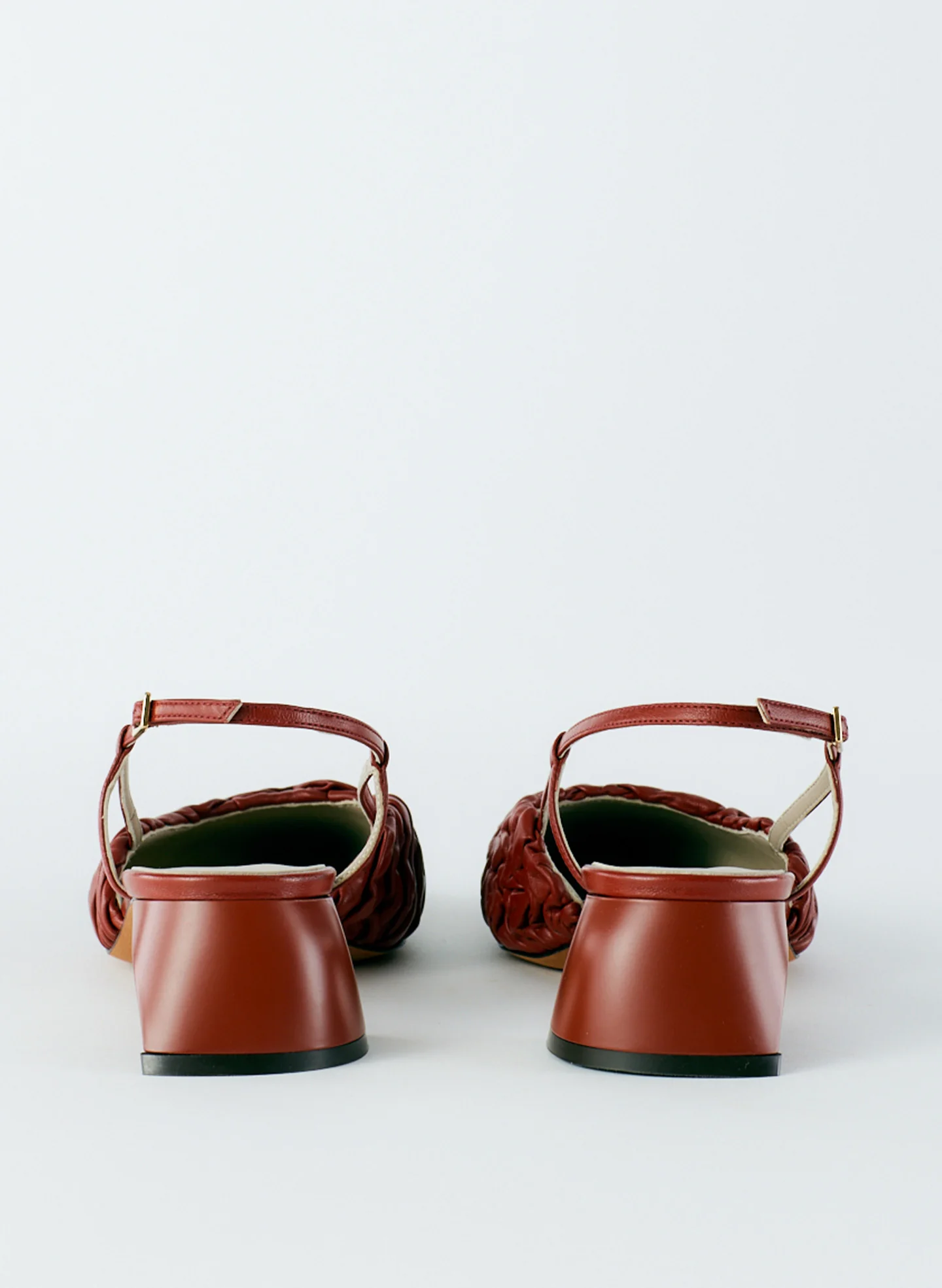 Textured Victor Slingback - Image 5
