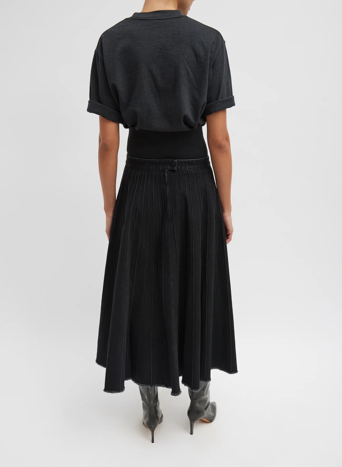 Vintage Black Denim Pintucked Denim Skirt - Image 3
