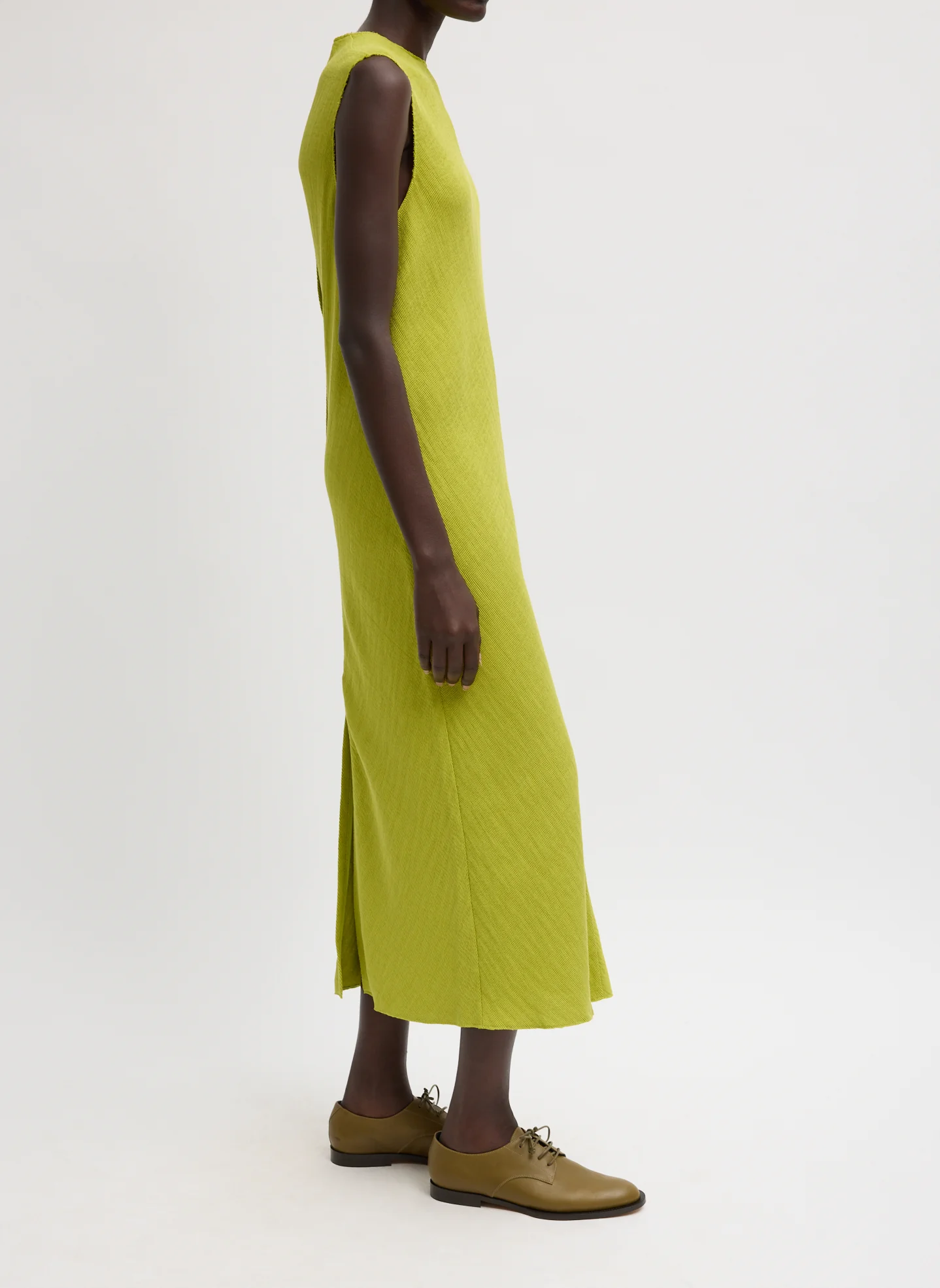 Viscose Plisse Sleeveless Bias Dress - Image 4
