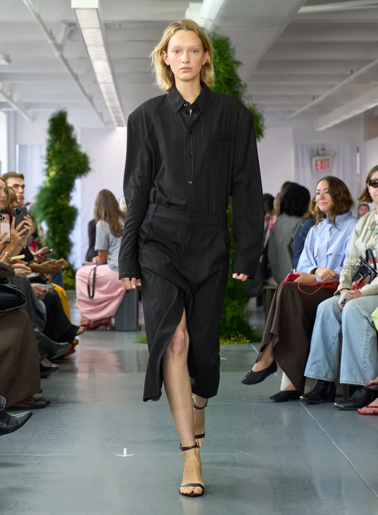 Viscose Suiting Detached Shirt - Image 2