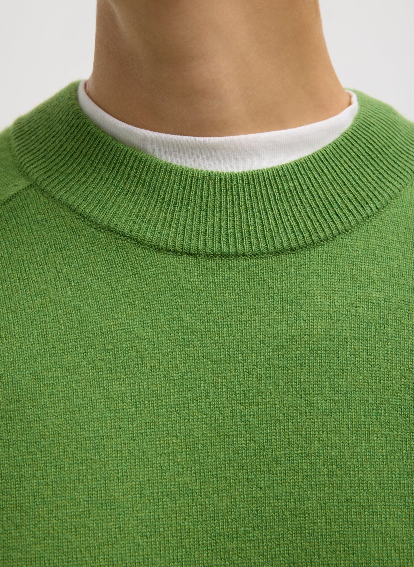 Washable Cashmere Crewneck Cut Out Sleeve Sweater - Image 6