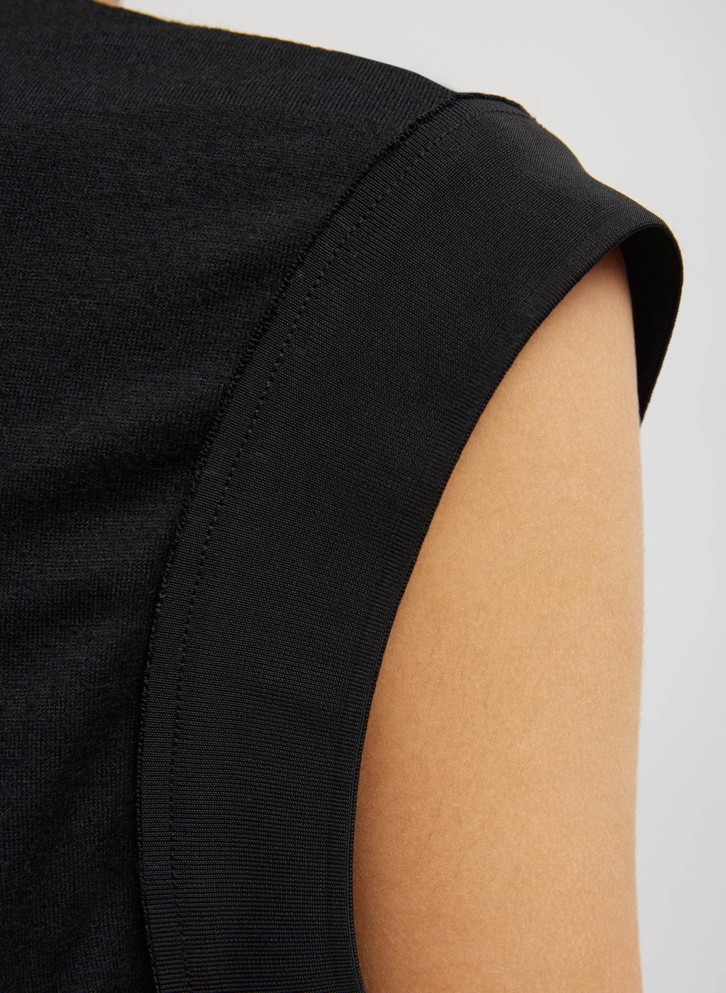 Wool Jersey V-Neck Tennis Vest - Image 2